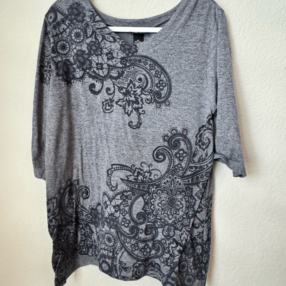Maggie Barnes Charcoal Paisley Long Sleeve Top